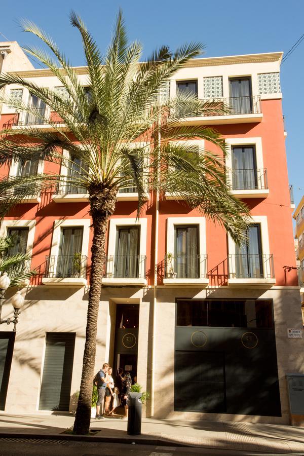 S30 Reina Victoria Aparthotel Alicante Exterior photo